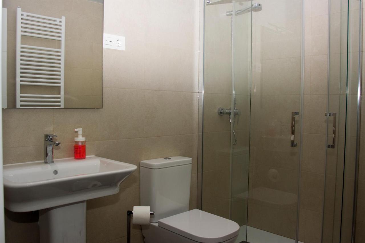 Apartamentos Gyc Viviendas Gold Leon Exterior photo